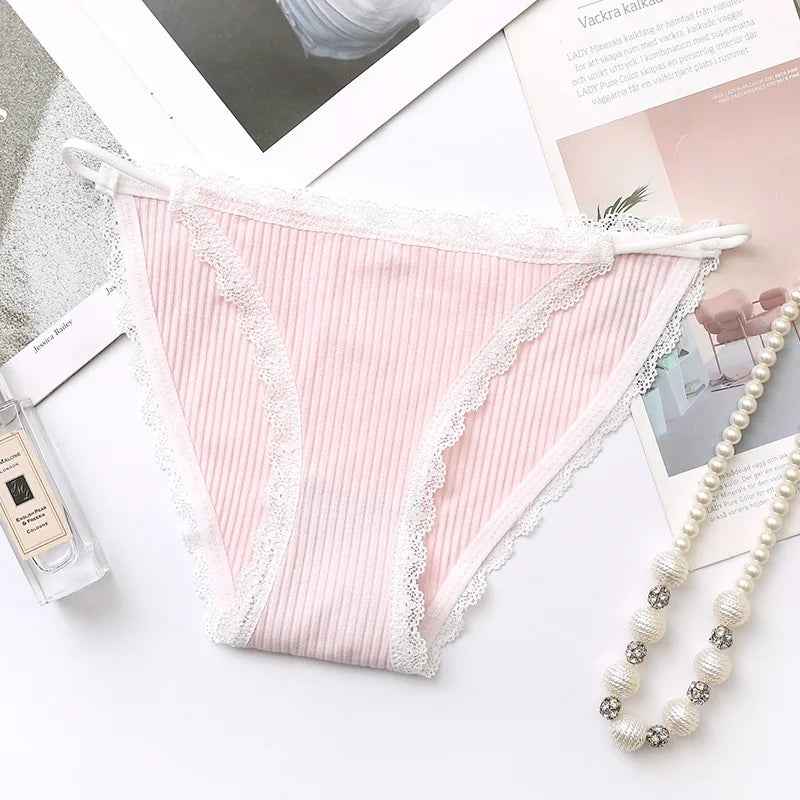 48671993823551|48671993889087